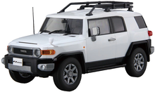 Load image into Gallery viewer, Fujimi 1/24 Snaptite Toyota FJ Cruiser 066127