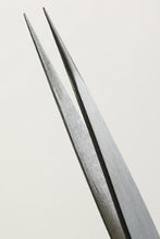 Load image into Gallery viewer, Mr. Hobby Tenir Precision Tweezer Straight Fine Tip TDC101