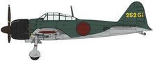 Load image into Gallery viewer, Hasegawa 1/32 Japanese A6M5c Zero Fighter Type 52 (Hei) w/ Air-to-Air Bombs 08257
