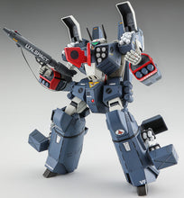 Load image into Gallery viewer, Hasegawa 1/72 Macross Frontier VF-1J Armored Valkyrie 65730