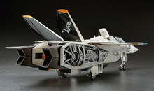 Load image into Gallery viewer, Hasegawa 1/48 Macross VF-1S/A Valkyrie "Skull Squadron" 65792