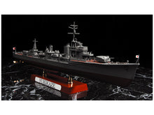 Load image into Gallery viewer, Hasegawa 1/350 Japanese Destroyer Yukikaze 40022