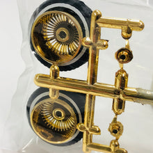 Load image into Gallery viewer, Hoppin Hydros 1/24 1/25 Low Rollerz Gold Rims w/ Whitewall Tires 507