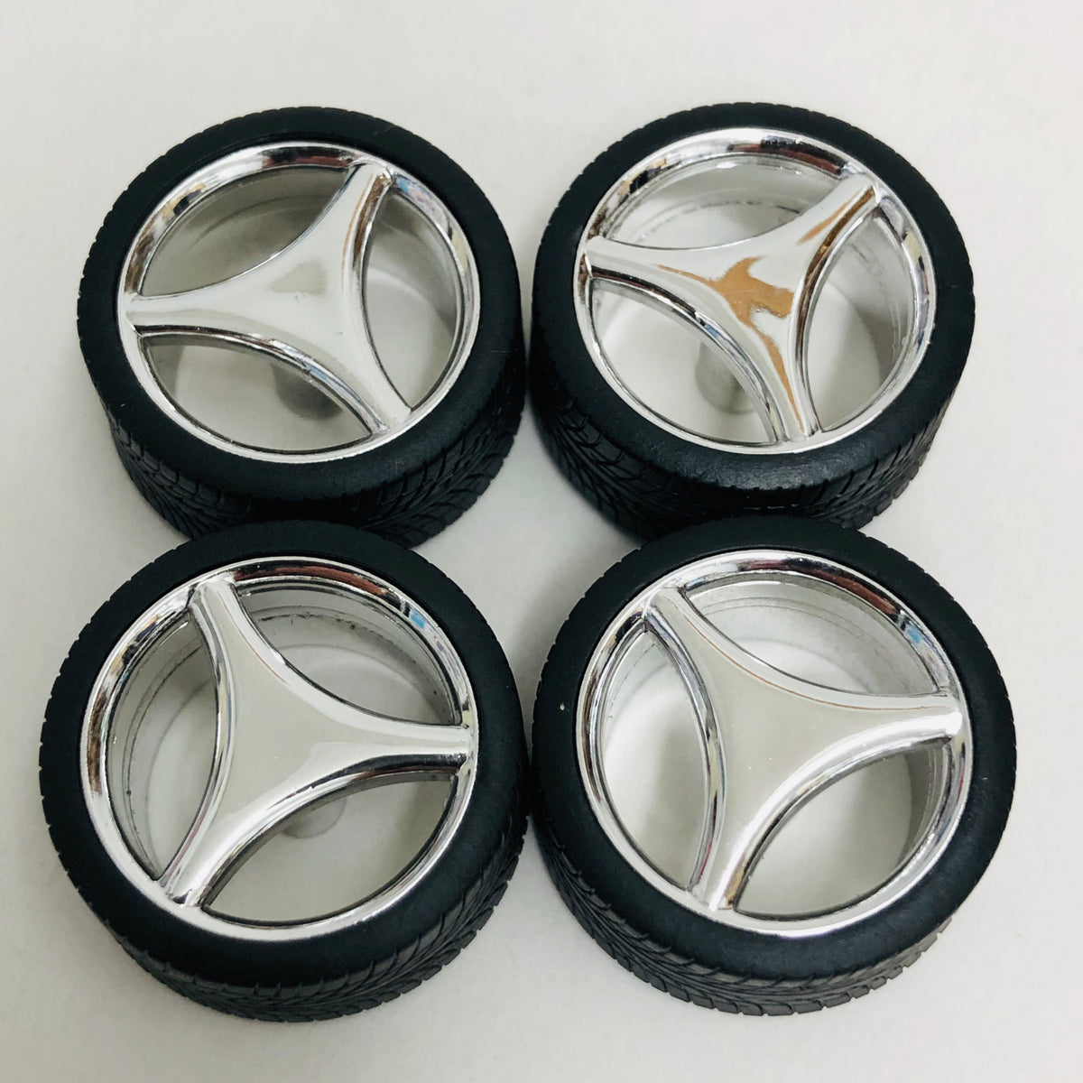 Pegasus 1/24 Rim & Tire Set 1210 Chrome 3 Spoke Rims With Tires (4 ...