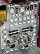 Load image into Gallery viewer, SSB Resins 1/24 2006-2018 KME Predator LACF Pumper Resin Model Kit KIT01R