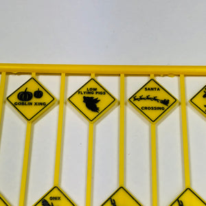 Tichy Train Group 1/87 HO Funny Warning Signs Group 1 8320