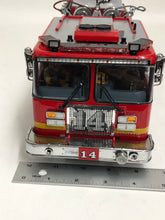Load image into Gallery viewer, SSB Resins 1/24 2006-2018 KME Predator LACF Pumper Resin Model Kit KIT01R