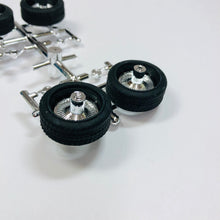 Load image into Gallery viewer, Hoppin Hydros 1/24 1/25 Chrome Low Rollerz Rims w/ Whitewall Tires 506