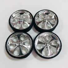 Load image into Gallery viewer, Hoppin Hydros 1/24 1/25 Monster 20 Fours Primo Chrome Rims w/Tires 564