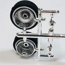 Load image into Gallery viewer, Hoppin Hydros 1/24 1/25 Chrome Low Rollerz Rims w/ Whitewall Tires 506