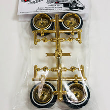 Load image into Gallery viewer, Hoppin Hydros 1/24 1/25 Low Rollerz Gold Rims w/ Whitewall Tires 507
