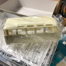 Load image into Gallery viewer, Hasegawa 1/24 Volkswagen Type 2 Micro Bus 23-Window 1963 21210