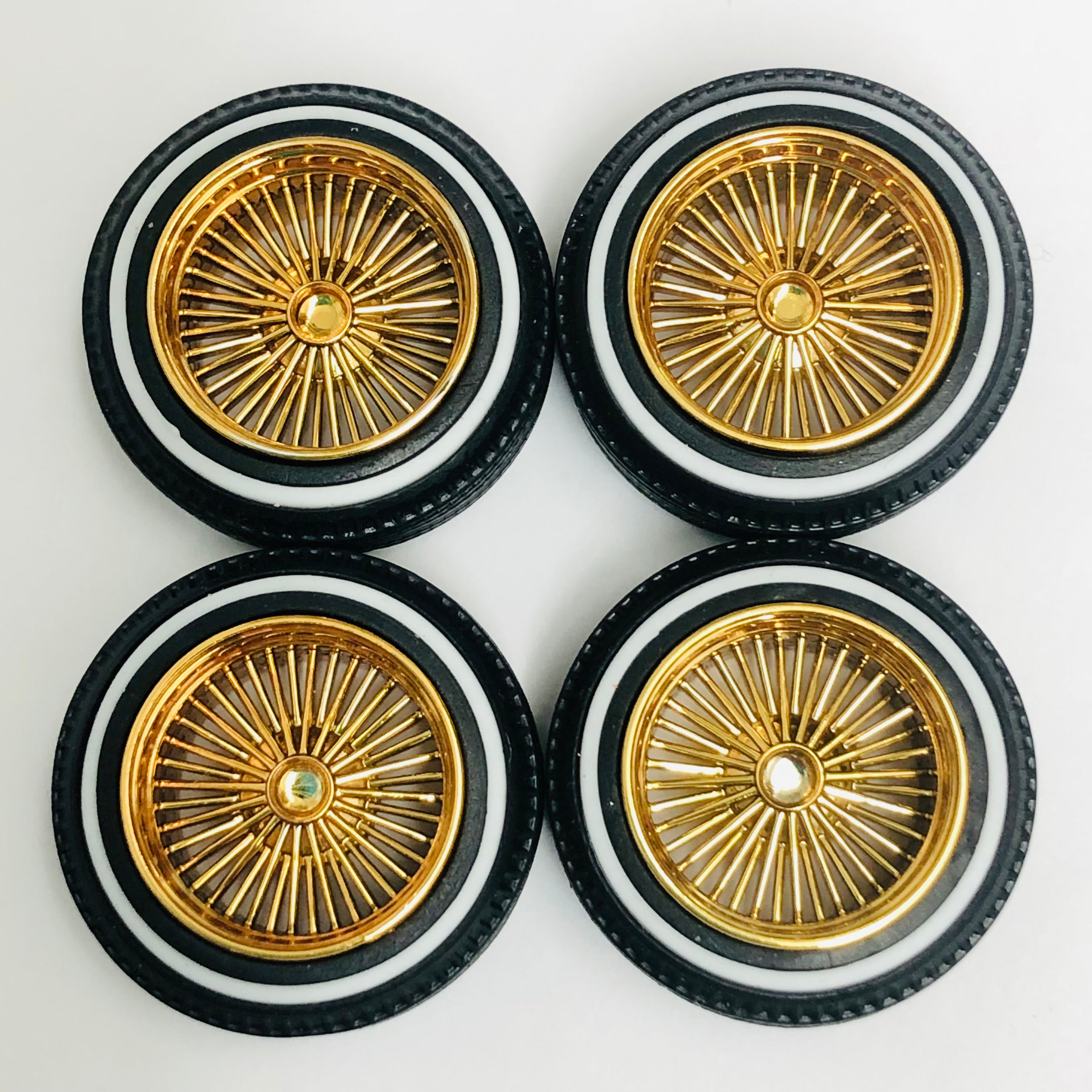 Pegasus 1/24 Rim & Tire Set 1314 Gold DZ