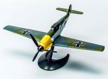 Load image into Gallery viewer, Airfix Quickbuild Snap German Me 109 J6001