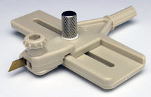 Load image into Gallery viewer, Platz Super Punch Compass Circle Cutter w/ Titanium Blade PLZSPC-4