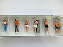 Load image into Gallery viewer, Preiser 1/87 HO "On Vacation" Figure Set (6) 10668
