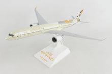 Load image into Gallery viewer, Skymarks 1/200 Etihad A350-1000 Plastic Replica SKR1111