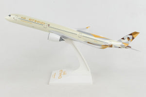 Skymarks 1/200 Etihad A350-1000 Plastic Replica SKR1111
