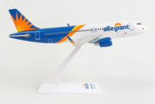 Load image into Gallery viewer, Skymarks 1/200 Allegiant Airbus A320 Plastic Replica SKR4001