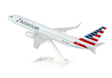 Load image into Gallery viewer, Skymarks 1/130 American Boeing 737-800 New Livery Plastic Replica SKR759
