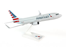 Load image into Gallery viewer, Skymarks 1/130 American Boeing 737-800 New Livery Plastic Replica SKR759