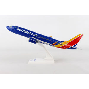 Skymarks 1/130 Southwest Boeing 737-MAX8 Plastic Replica SKR938