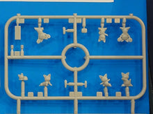 Load image into Gallery viewer, Sweet 1/144 US Flight Deck and 14 Cat Crew USS Casablanca SWT14138