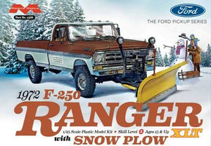 Moebius 1/25 1972 Ford F-250 Ranger XLT Pickup Truck w/Snow Plow 2568