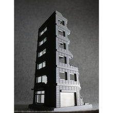 Load image into Gallery viewer, Tomytec 1/144 Dio-Com Destroyed Building A DCM02