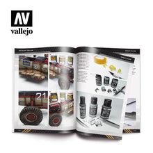 Load image into Gallery viewer, Vallejo 75.018 Mechanic Realms - Painting Sci-Fi and Fantasy Models